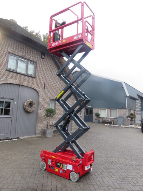 MAGNI ES 0607E schaarhoogwerker