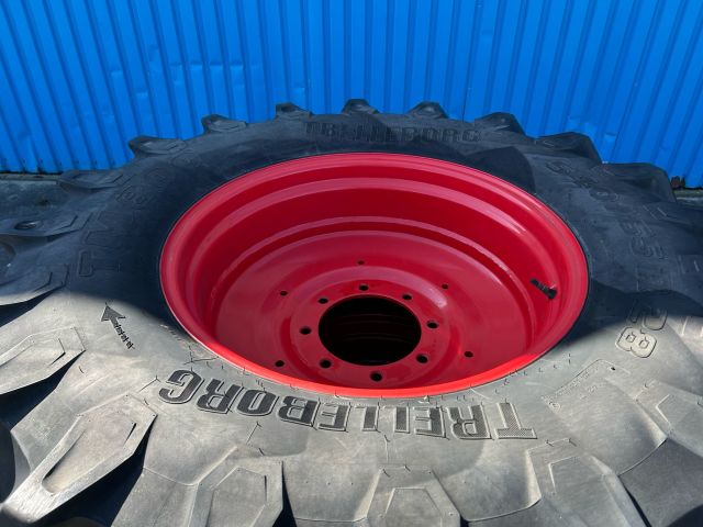 Trelleborg 540/65R28&650/65R38 8-g Fendt