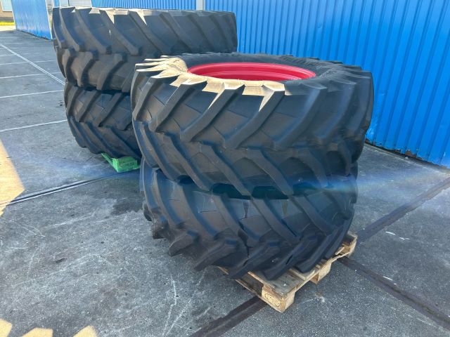 Trelleborg 540/65R28&650/65R38 8-g Fendt