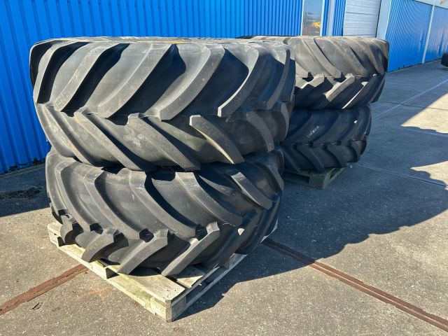 Michelin 620/75R26 op JCB 12 gaats velg