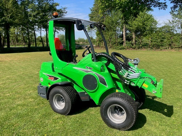 Nieuwe Avant 530 TDL+ minishovel
