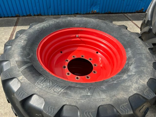 BKT Agrimax 540/65R30 & 650/65R42