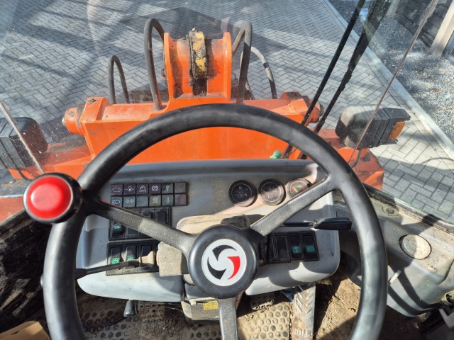 Schaeff SKL843 shovel met cabine
