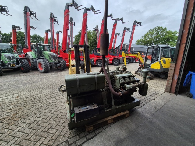 DEUTZ FAHR aggregaat met Deutz motor V6