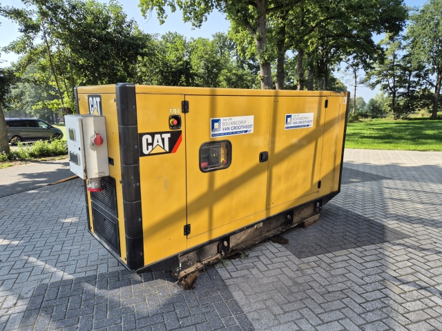 CATERPILLAR 150 KVA generator set