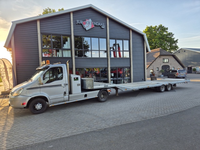 BE combi met trailer