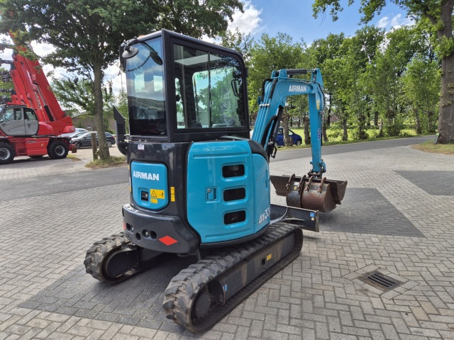 AIRMANN AX33U midigraver 3510 kgs