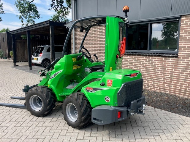 AVANT 635i TDL plus kniklader 1750 kgs