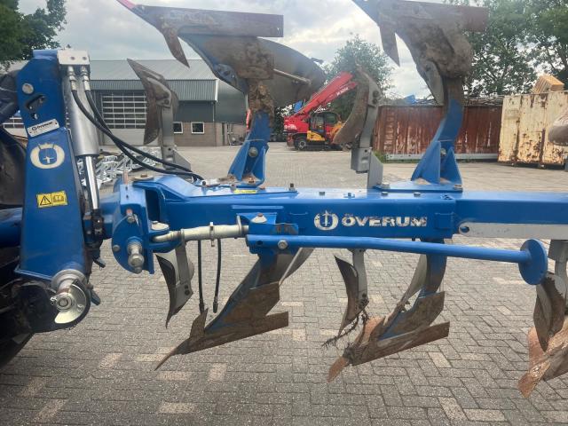 OVERUM CX290F 4-schaar ploeg
