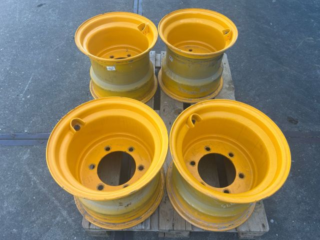 4x JCB Velg 15x13 LB