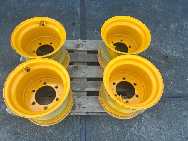 4x JCB Velg 15x13 LB