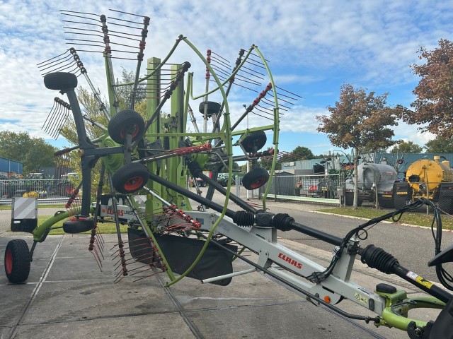 Claas Liner 2800 Hark
