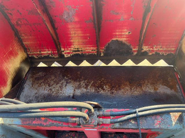 Redrock 110-180 happer met dichte bodem