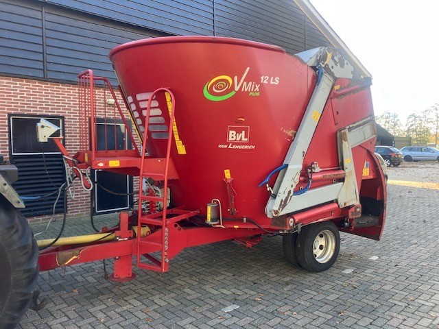BVL V-MIX 12 LS voermengwagen 12 m3