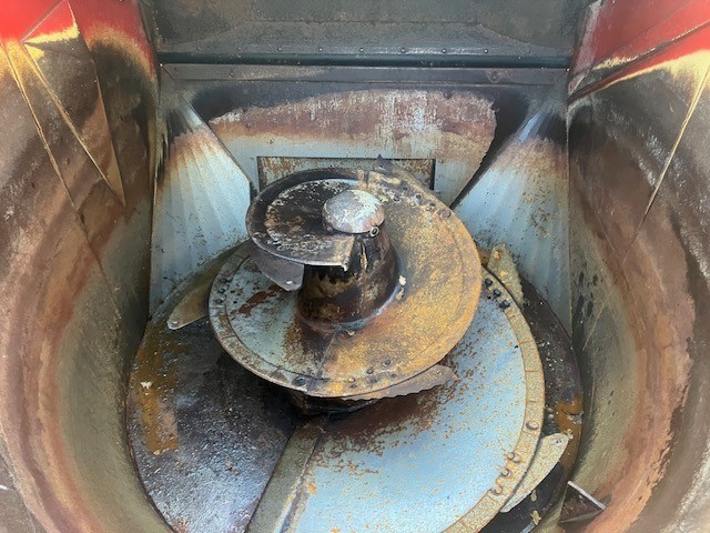 BVL V-MIX 12 LS voermengwagen 12 m3