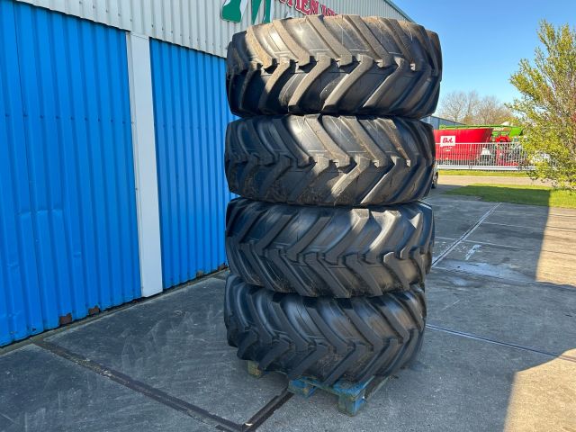 4x Michelin 480/80R26 XMCL JCB 12 gaats