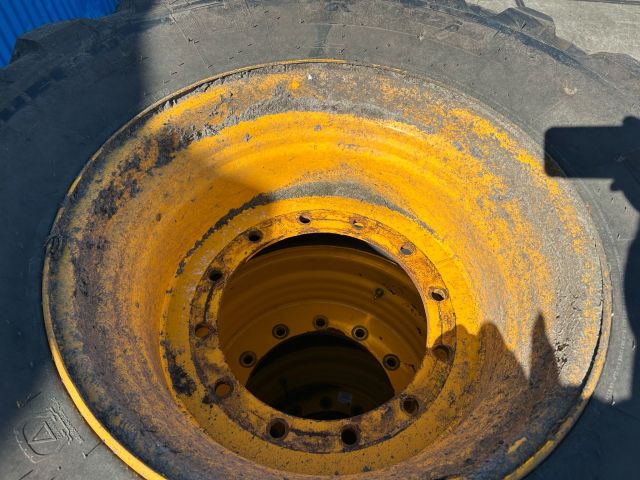 4x Michelin 480/80R26 XMCL JCB 12 gaats