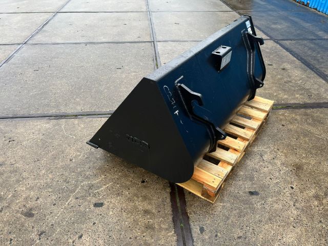 JCB Volumebak 140x65x75 cm Euro/Giant