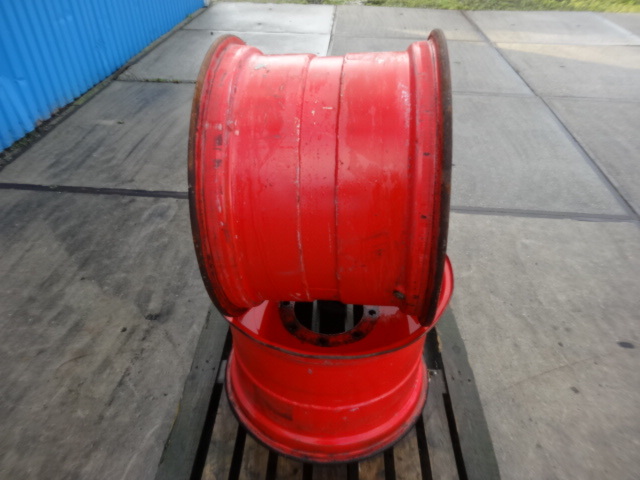 Velgen DW 18xR26 Fendt 8-gaats