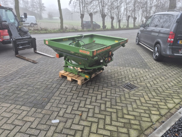 Amazone kunstmeststrooier