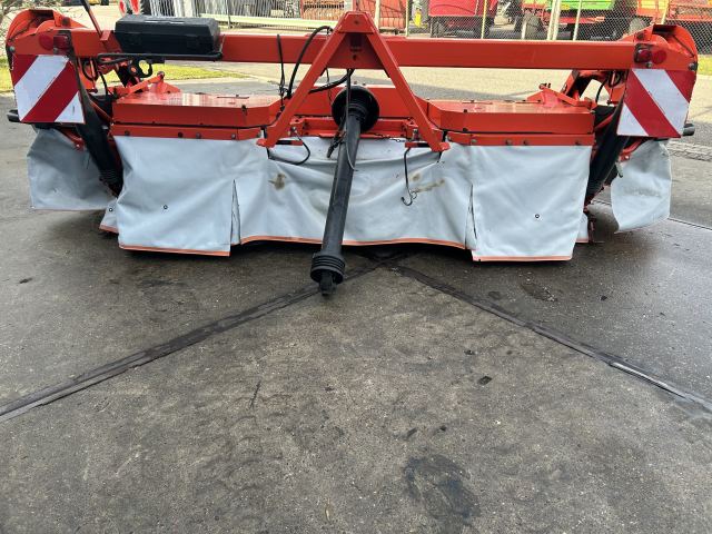 Kuhn GMD 310 F frontmaaier