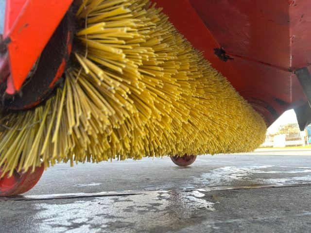 Holaras Agra 1,70 veegmachine