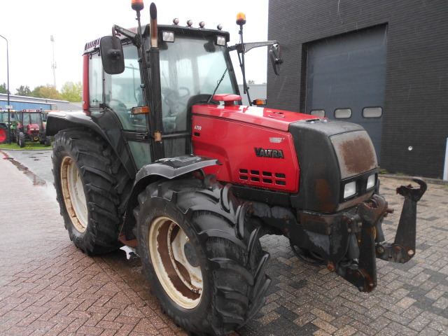 valtra 6750